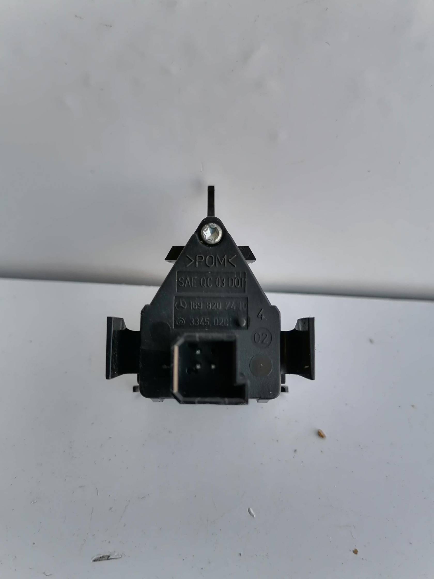 Interruttore luci emergenza